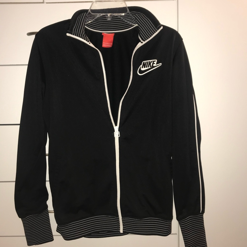Nike exercise jacket